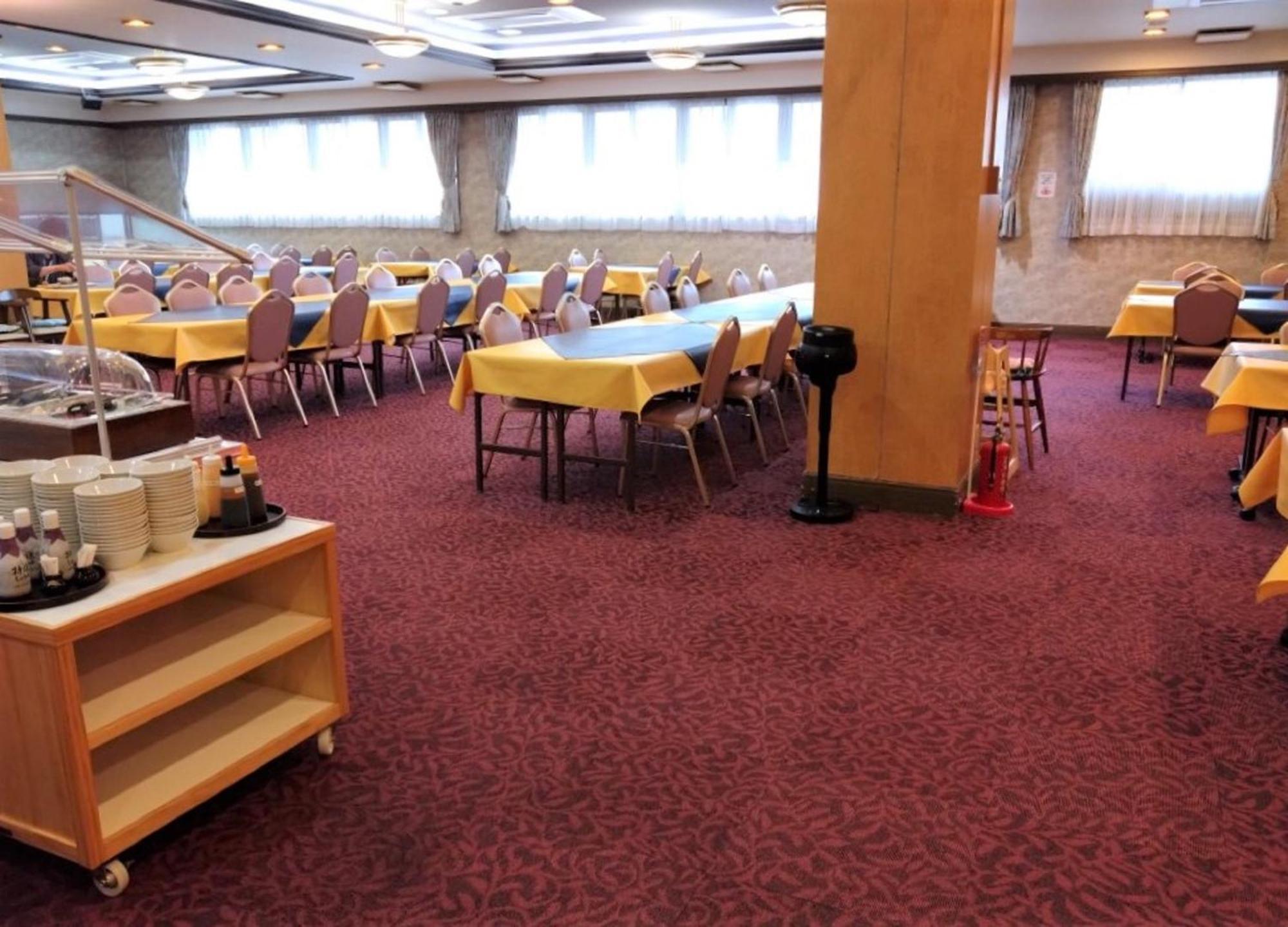 Hotel Hatta Fuefuki Eksteriør billede